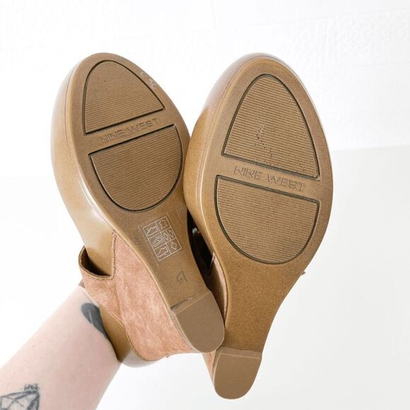 Nine West Womens Maylin Suede Leather Crisscross Strap Wedge Sandals Brown Size - Picture 5 of 7